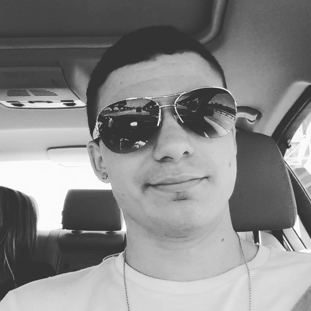 Meet your Posher, Garrett